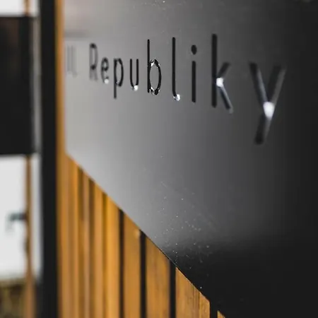 Beauty Bar Concept